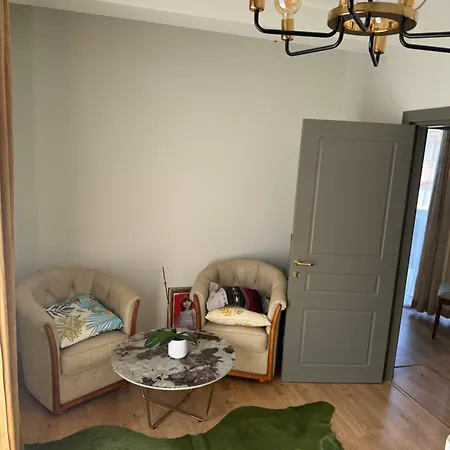 빌라 Nottara House