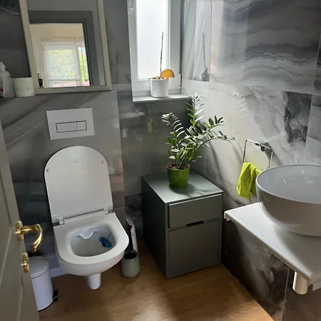 빌라 Nottara House